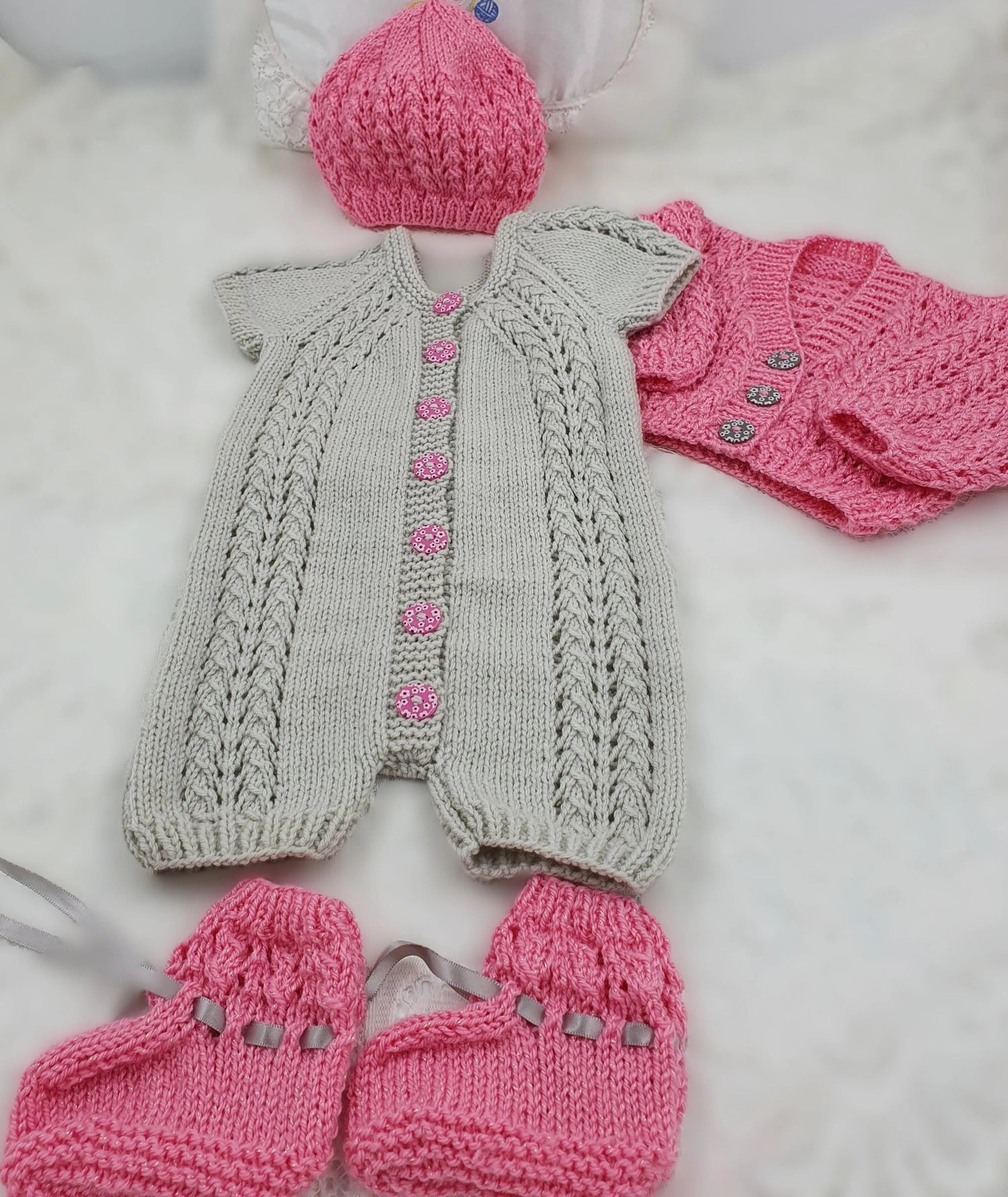 Newborn Knitting Patterns