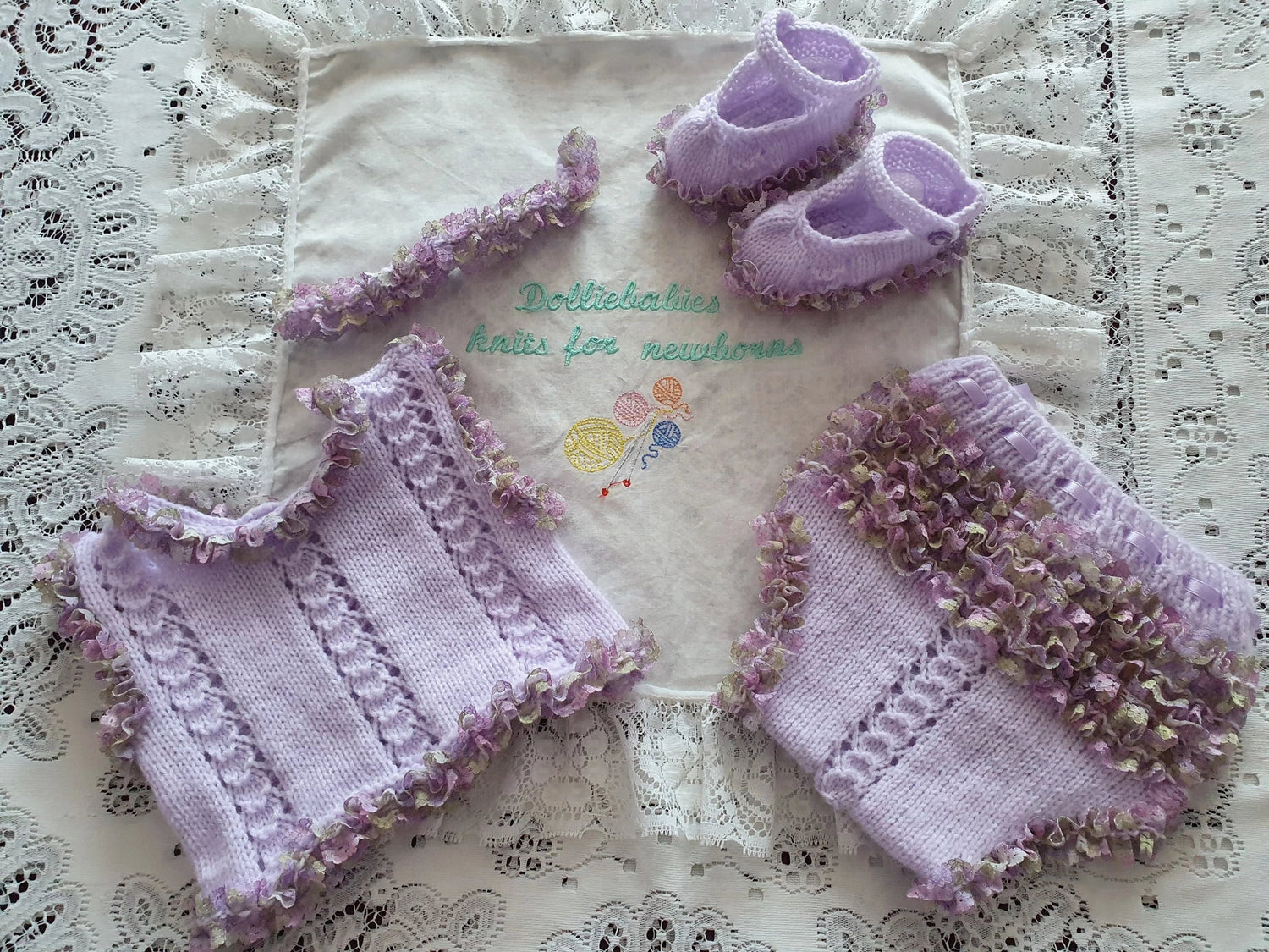 Patterns Using Knitting in Lace