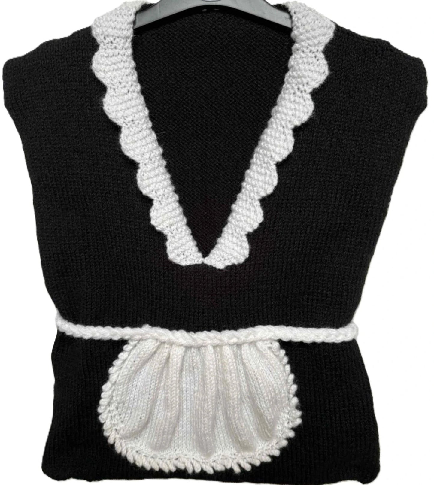 Knitting for the home: a fun peg bag knitting pattern designed to look like a housemaid's outfit - DollieBabies