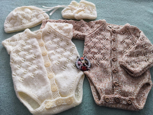 Printed Knit Pattern 80 – Long & Short Sleeve Bodysuit - DollieBabies