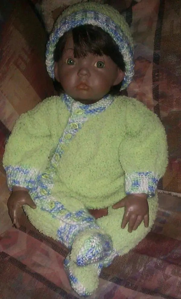 Newborn Side Buttoning Romper Knit Pattern PDF 11 - DollieBabies