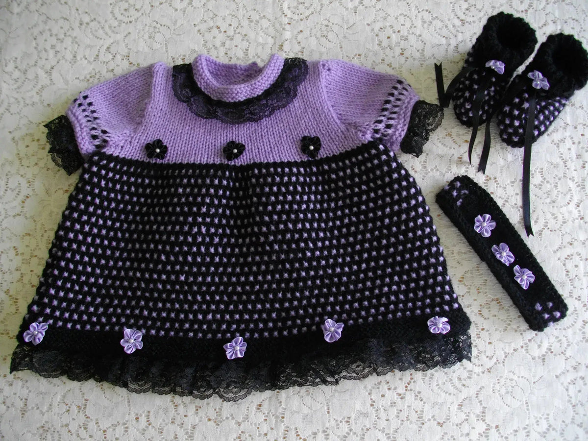 PRINTED Newborn Baby Dress Knitting Pattern 22 - DollieBabies