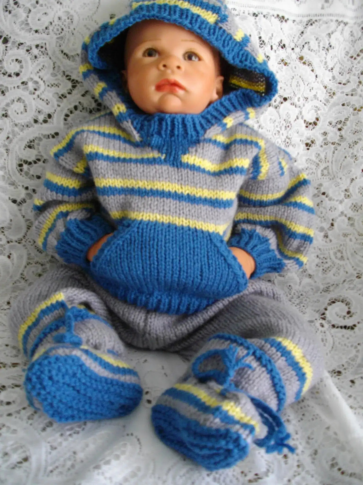 PRINTED Unisex Hooded Baby Tracksuit Knitting Pattern 14 - DollieBabies